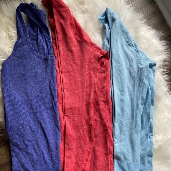 Lululemon swiftly tech bundle- EUC - Picture 2 of 2